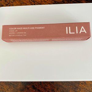 ILIA Color Haze Multi-Matte Pigment: Stutter